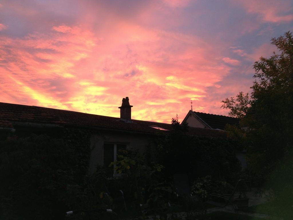Tours-sur-Marne Comme A La Maison Bed & Breakfast エクステリア 写真